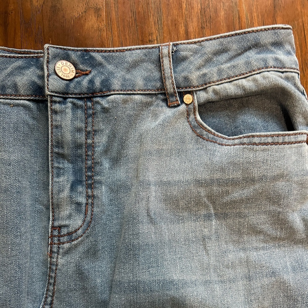 Long Denim Skirt With Pockets Frayed Hem Women’s Size 10 Y2K Fall - Picture 5 of 10